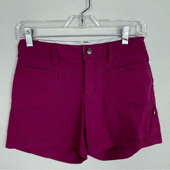 Athleta Magenta casual Athletic 4.5"  Zip Up Shorts 0 - Picture 1 of 5